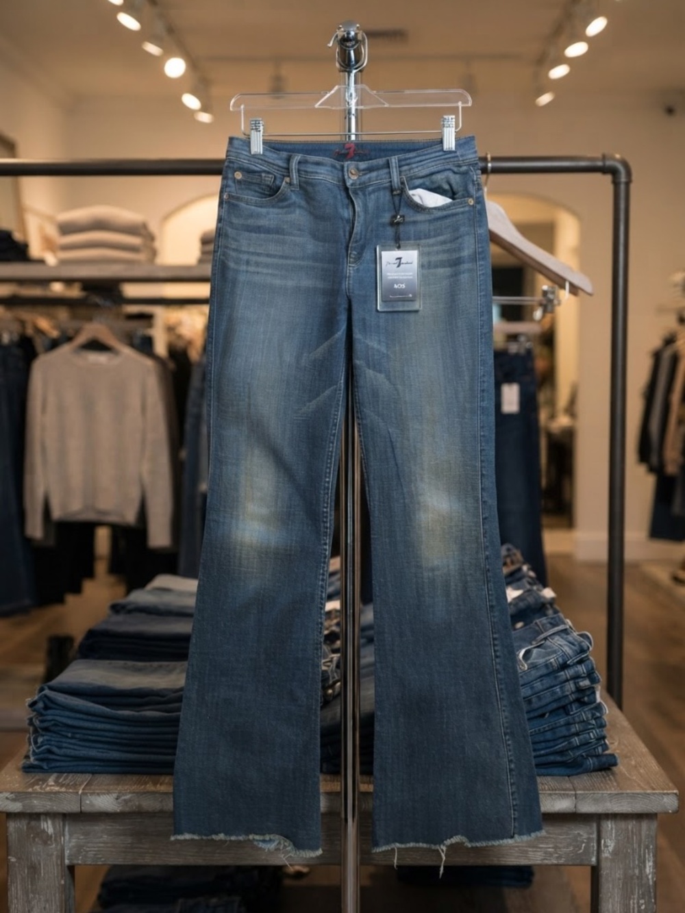 7 for all Mankind Ginger Wide Leg Jeans Size 29